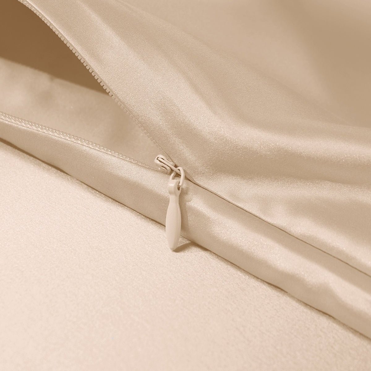 22 momme silk duvet cover set 3 pieces 2623053.jpg 22 momme silk duvet cover set 3 pieces 2623053.jpg