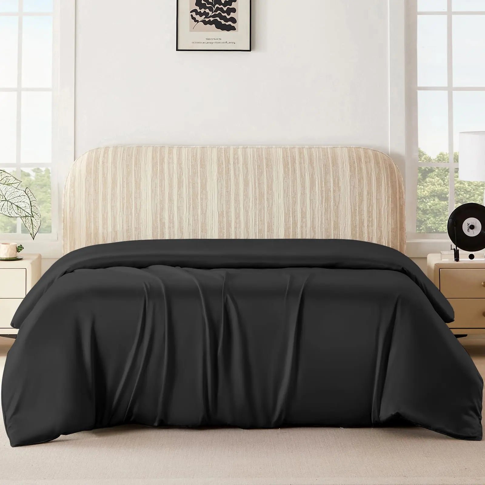 classic silk duvet cover black bedroom display.jpg classic silk duvet cover black bedroom display.jpg
