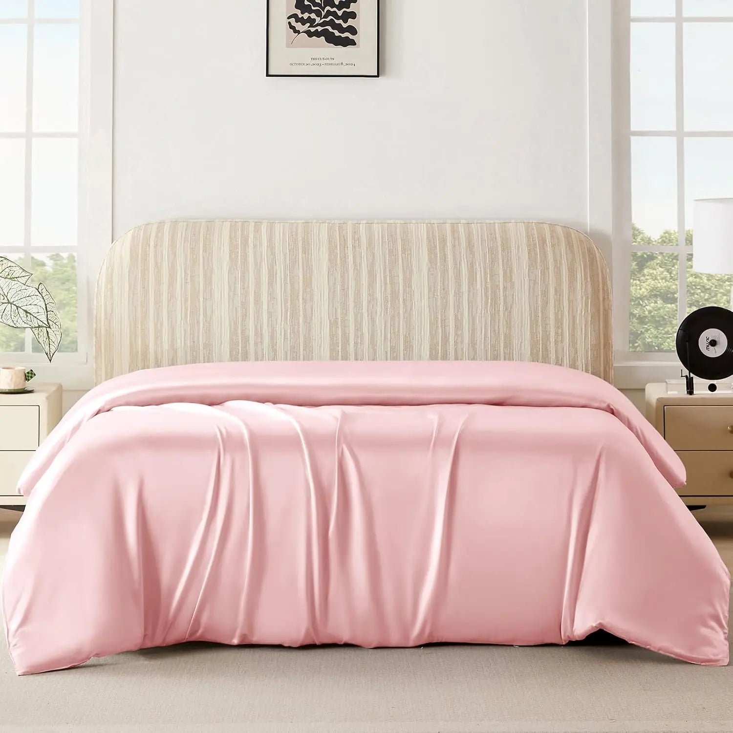 classic silk duvet cover charming pink bedroom display.jpg classic silk duvet cover charming pink bedroom display.jpg