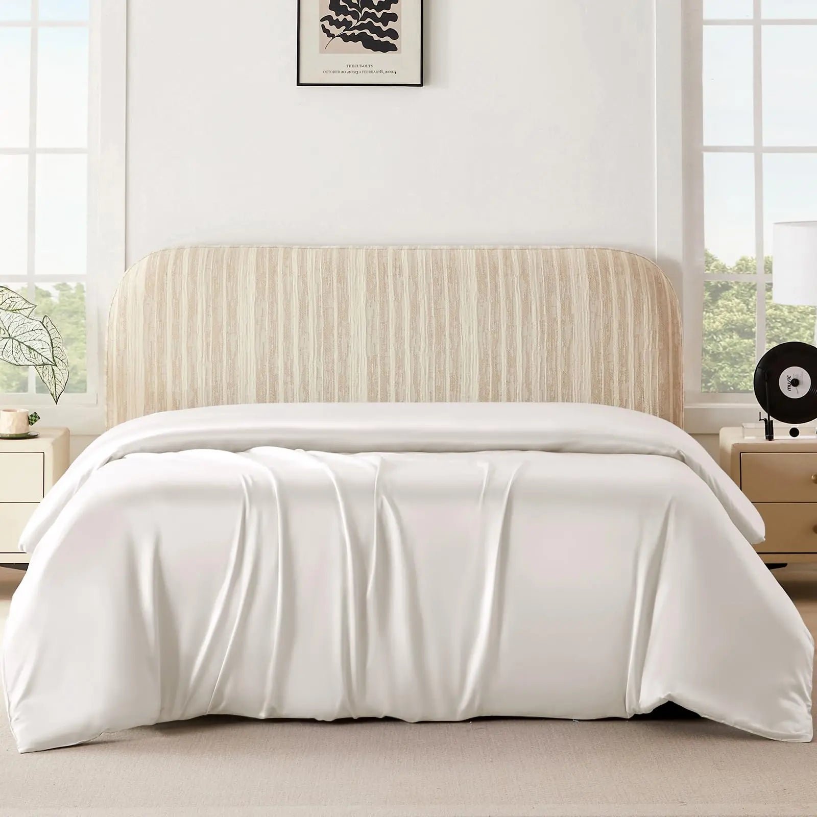 classic silk duvet cover pearl white bedroom display.jpg classic silk duvet cover pearl white bedroom display.jpg